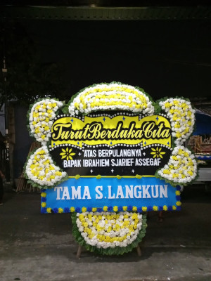 Papan Bunga Duka di Wenam